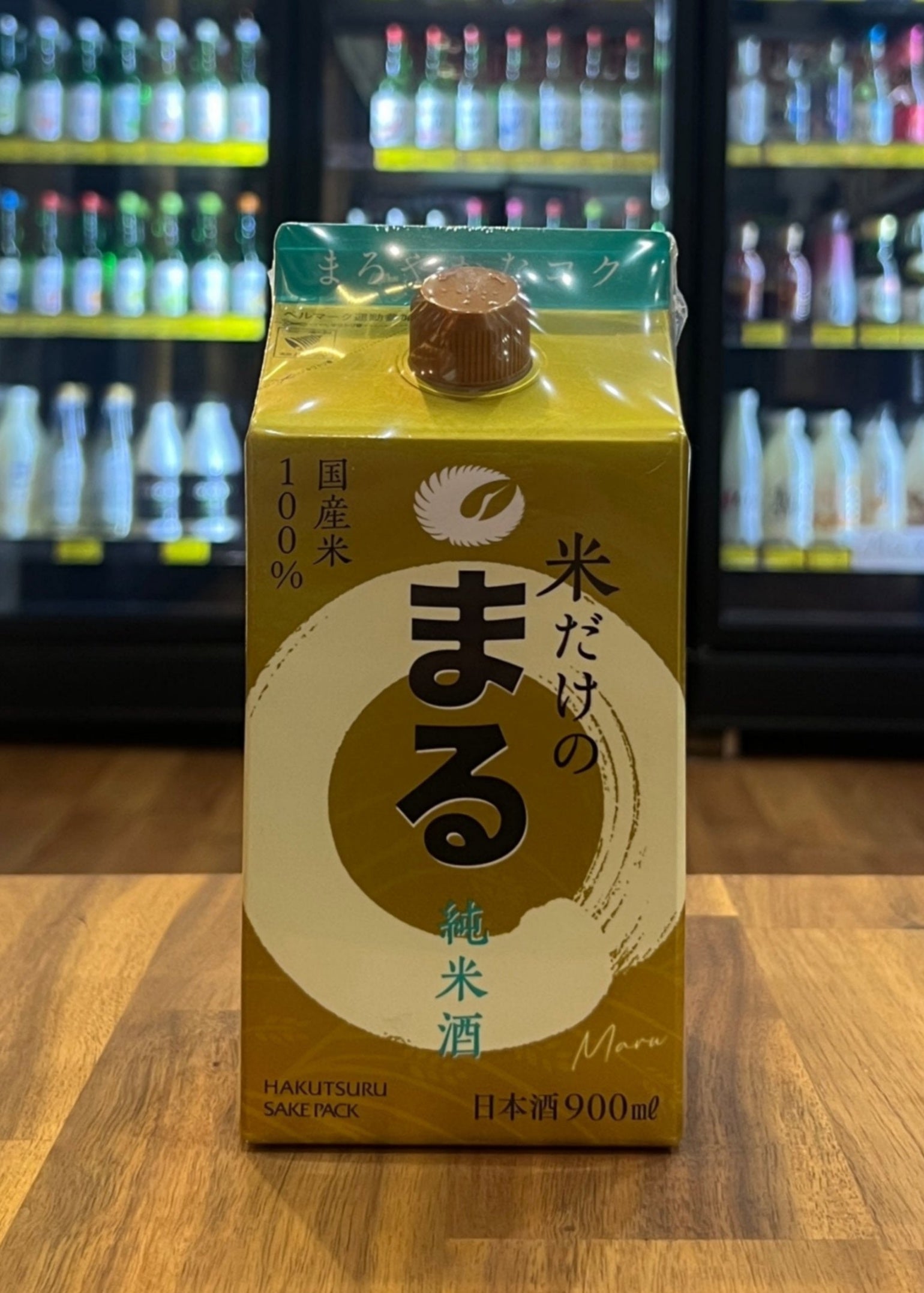 [Sake] HAKUTSURU Maru Junmai Sake Pack 900ml
